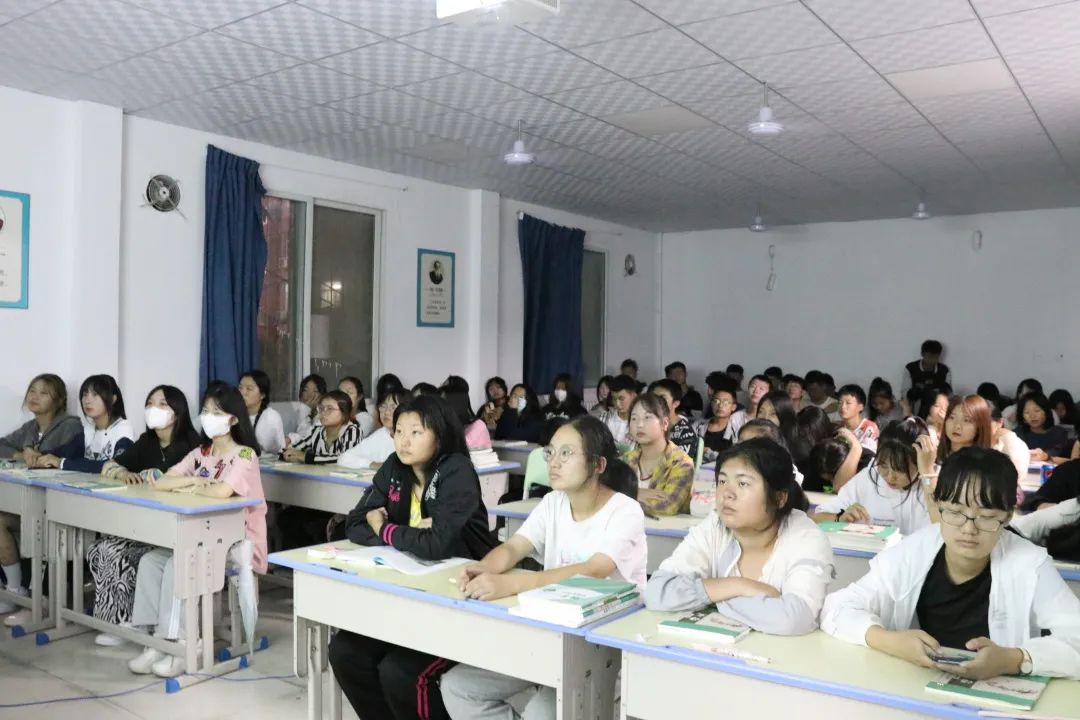 6219ca0f65859.jpg